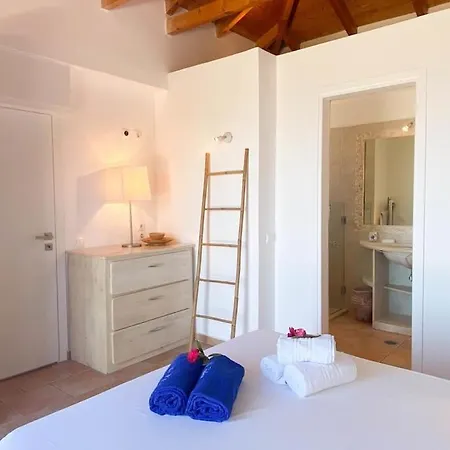 Villa Anatoli - Luxury Seafront With Private