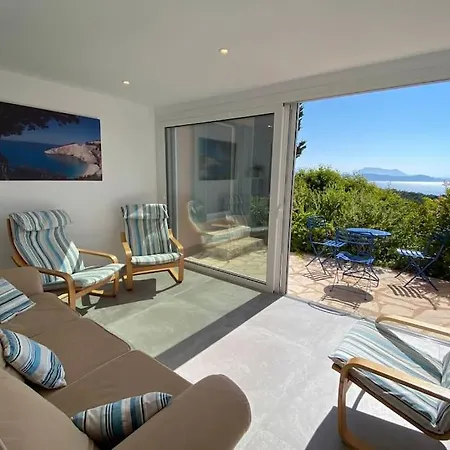 Anatoli - Luxury Seafront With Private Villa Vasiliki (Lefkada)