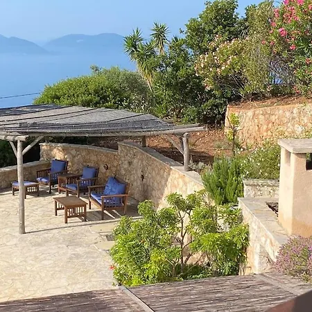 Anatoli - Luxury Seafront With Private Villa *